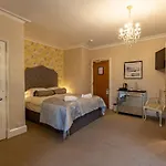 Holly With Free Off Site Health Club 4*