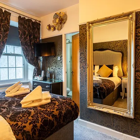 Maison d'hôtes Holly With Free Off Site Health Club 4*
