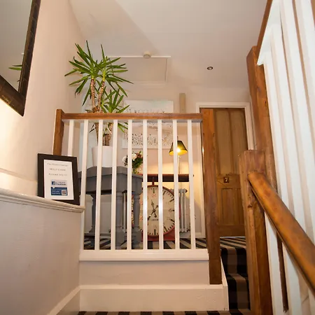 Holly With Free Off Site Health Club Πανσιόν