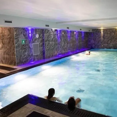 Maison d'hôtes Holly With Free Off Site Health Club 4*