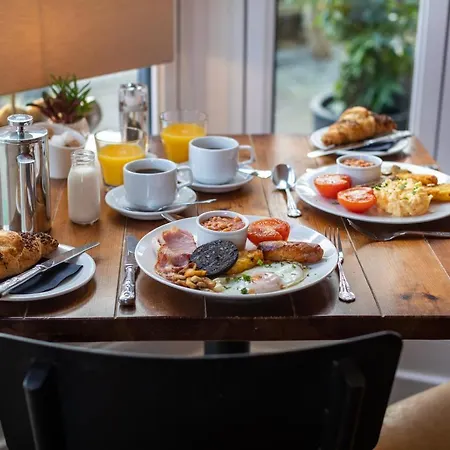 Holly With Free Off Site Health Club Πανσιόν 4*