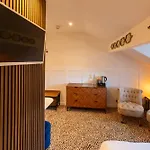 Penzion Holly With Free Off Site Health Club 4*