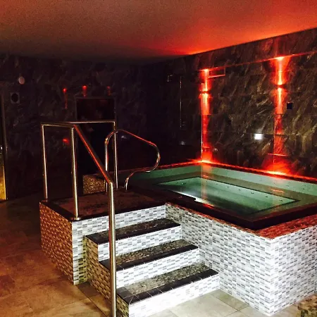 Holly With Free Off Site Health Club ゲストハウス ウィンダミア