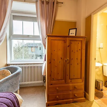 Holly With Free Off Site Health Club 4*