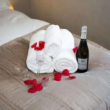 Holly With Free Off Site Health Club 4*