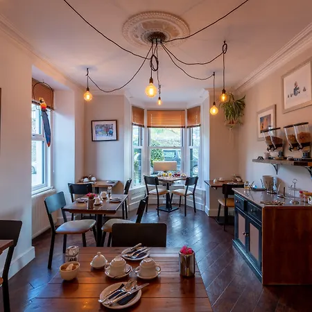 Holly With Free Off Site Health Club 4* Windermere